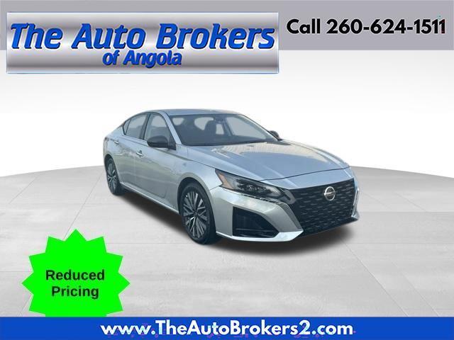 Nissan Altima  2025