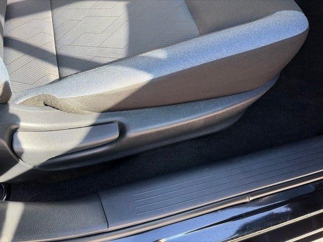 Nissan Versa  2023