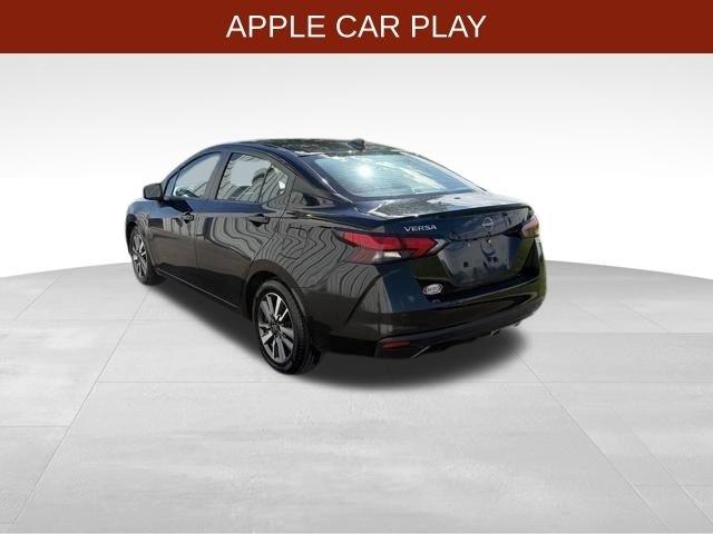 Nissan Versa  2023
