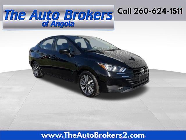 Nissan Versa  2023