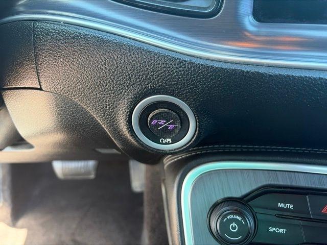 Dodge Challenger  2018