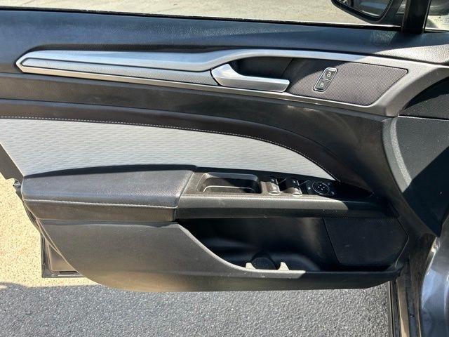 Ford Fusion  2020