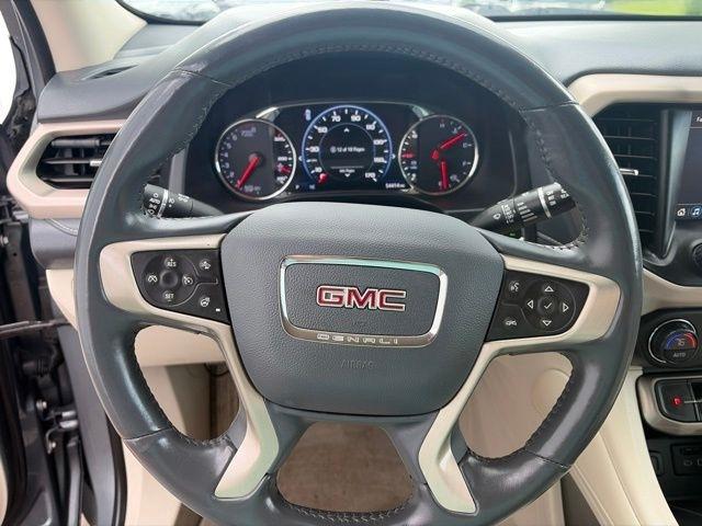 GMC Acadia  2021