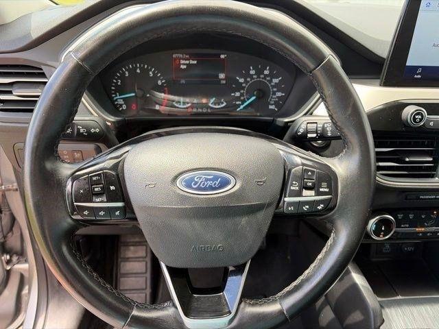 Ford Escape  2022