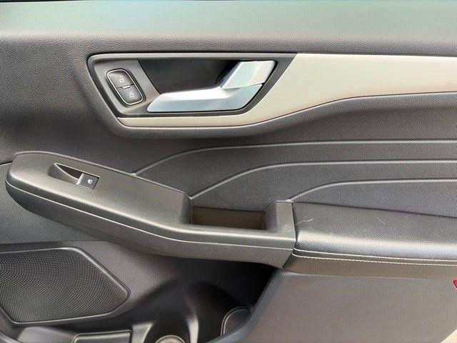 Ford Escape  2022