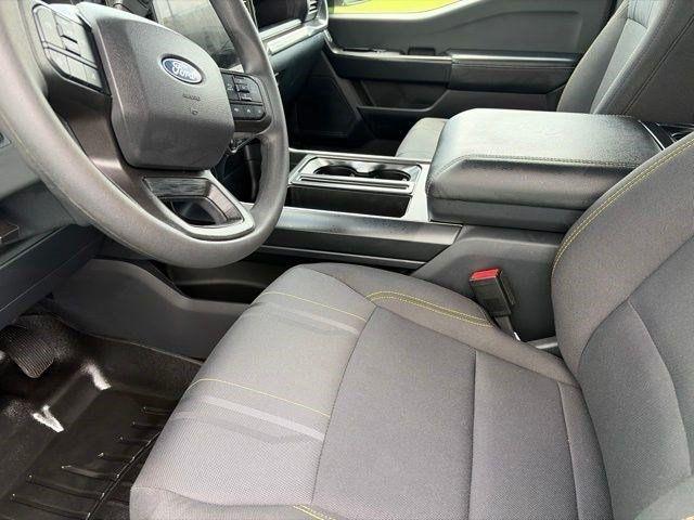 Ford F-150  2025