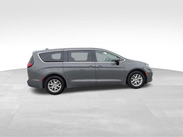 Chrysler Pacifica  2023