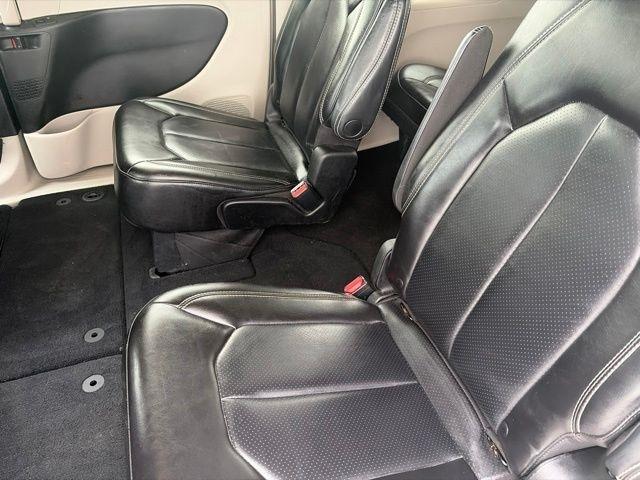 Chrysler Pacifica  2023