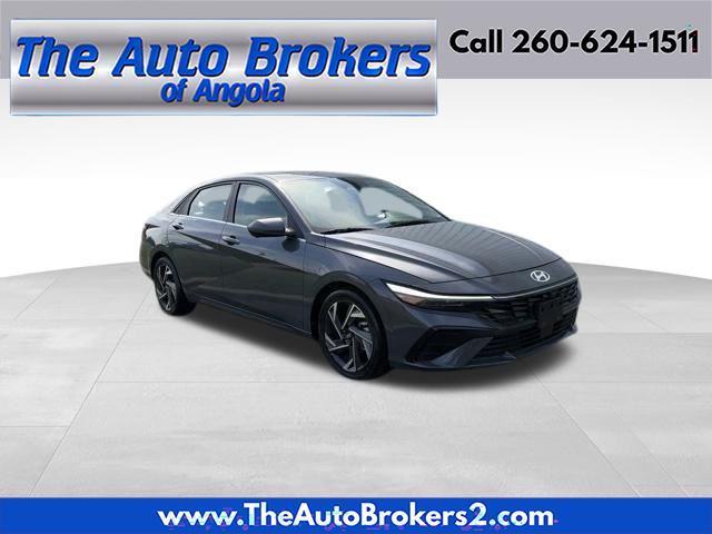 Hyundai Elantra  2024