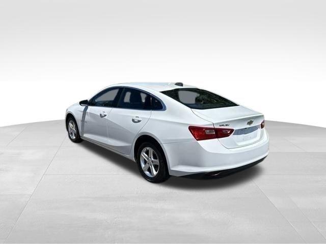 Chevrolet Malibu  2023
