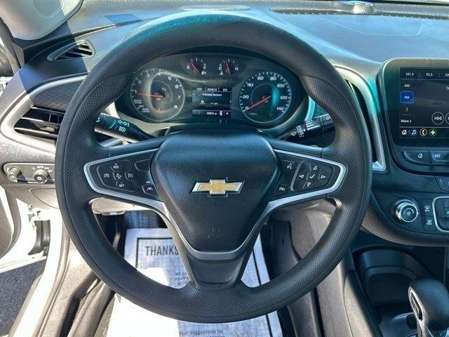 Chevrolet Malibu  2023