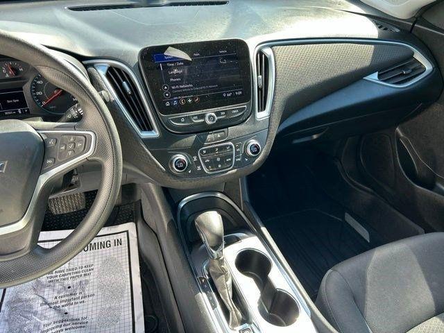 Chevrolet Malibu  2022