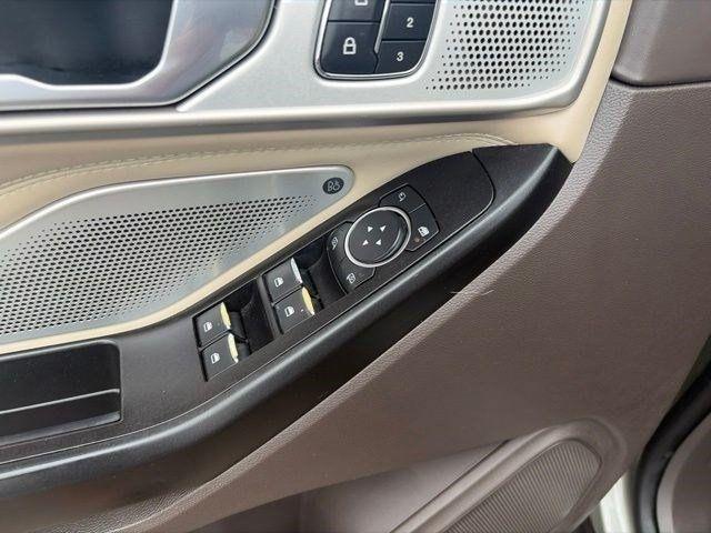Ford Explorer  2020