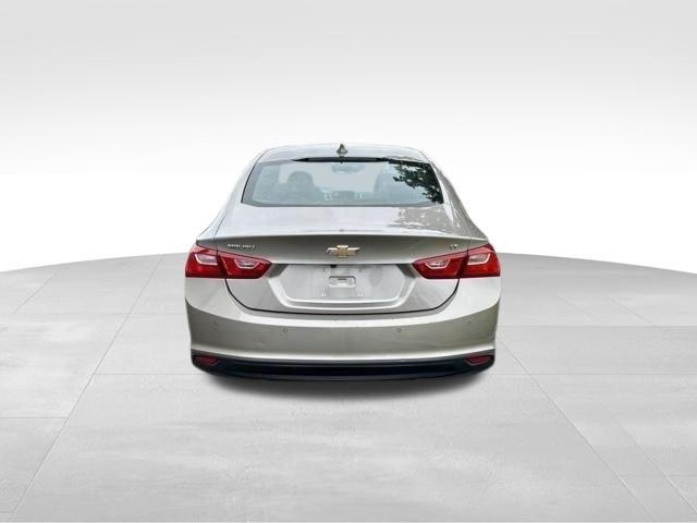 Chevrolet Malibu  2023