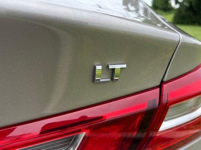Chevrolet Malibu  2023