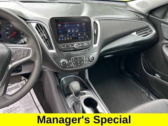 Chevrolet Malibu  2023
