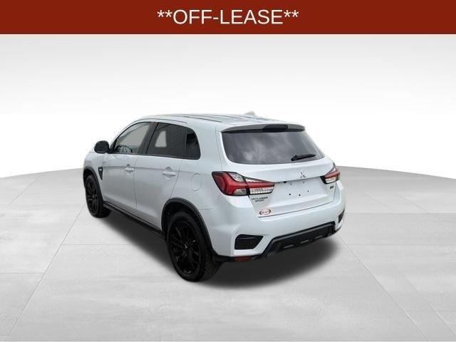 Mitsubishi Outlander Sport  2023