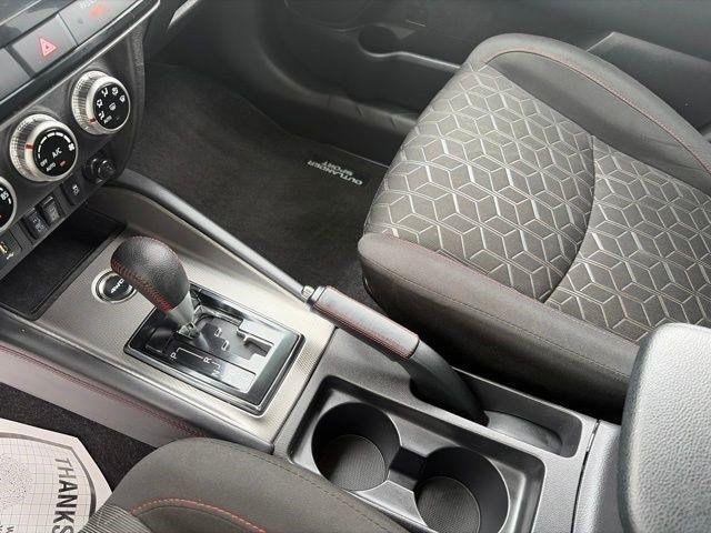 Mitsubishi Outlander Sport  2023