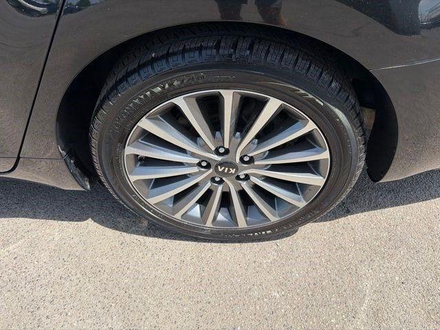 Kia Cadenza  2017
