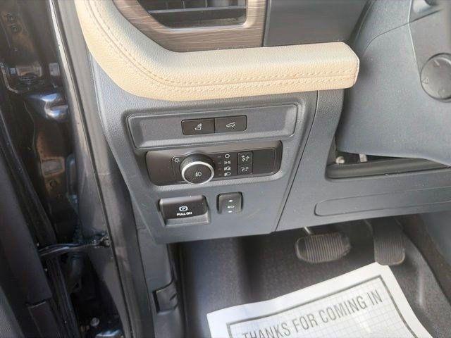 Ford Expedition  2022