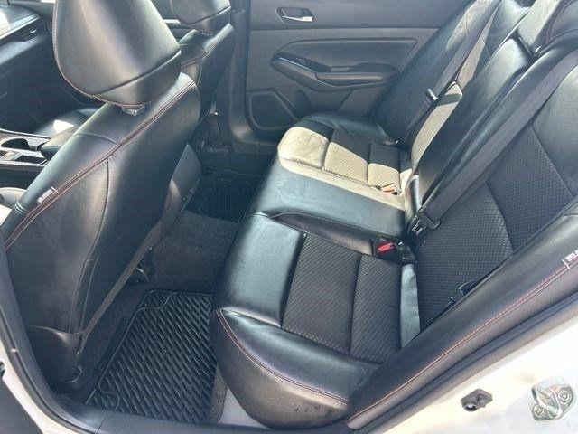 Nissan Altima  2024