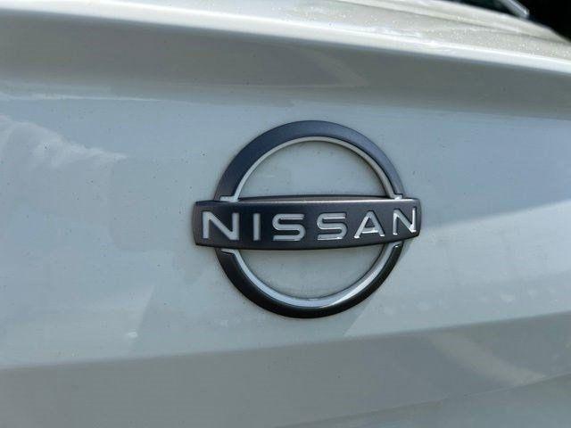 Nissan Altima  2024