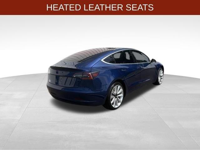 Tesla Model 3  2018