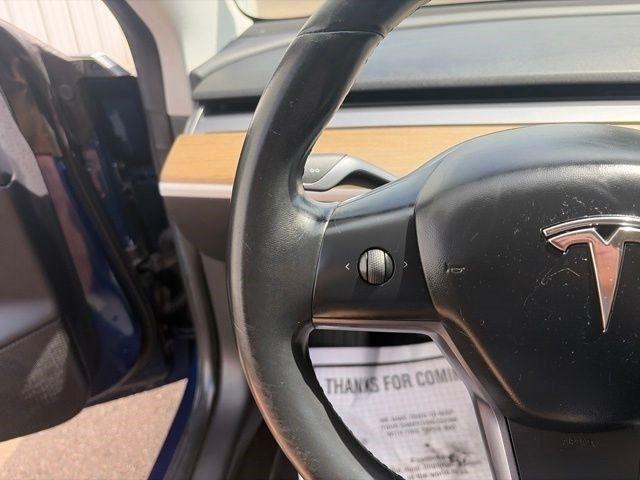 Tesla Model 3  2018
