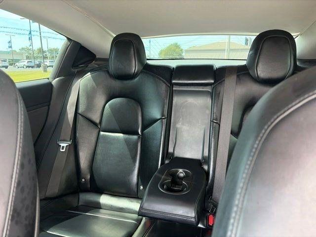 Tesla Model 3  2018
