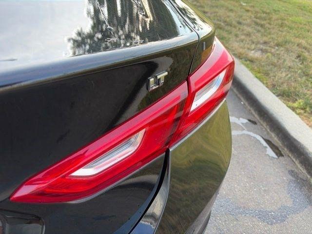 Chevrolet Malibu  2023