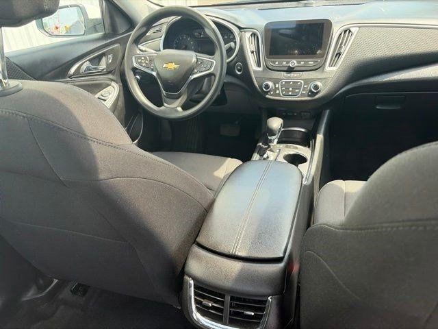 Chevrolet Malibu  2024