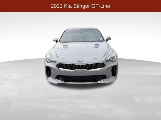 Kia Stinger  2021