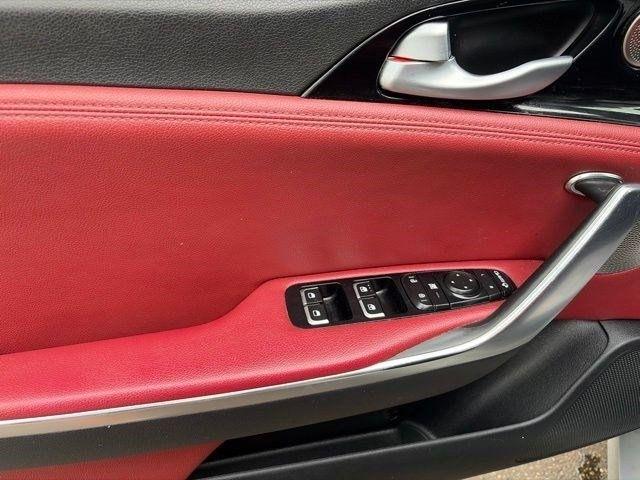 Kia Stinger  2021