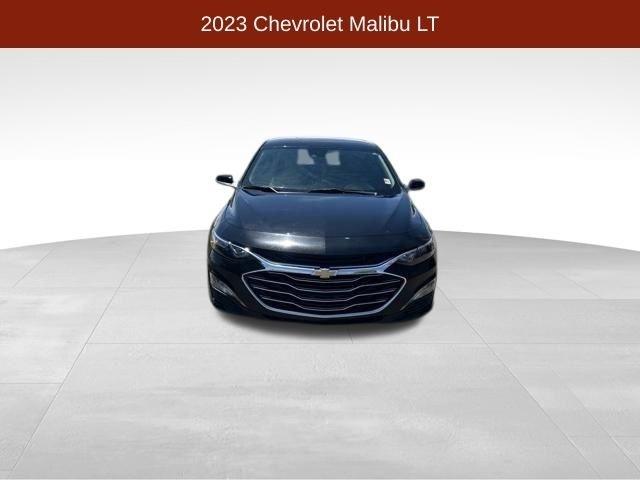 Chevrolet Malibu  2023