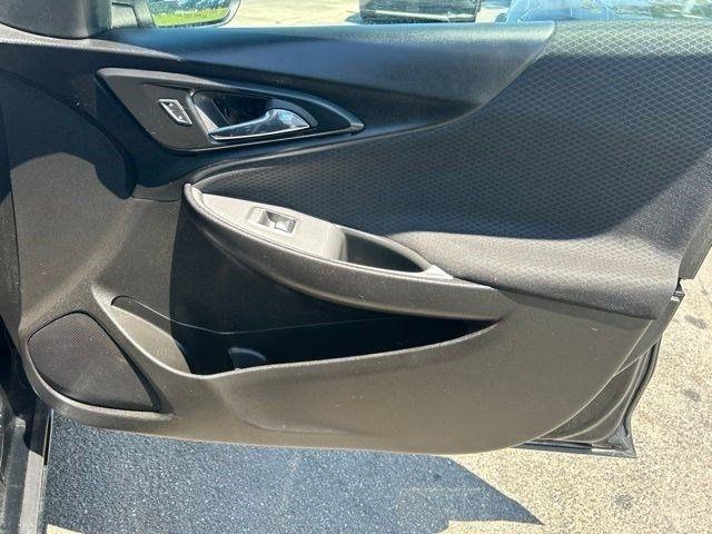 Chevrolet Malibu  2023