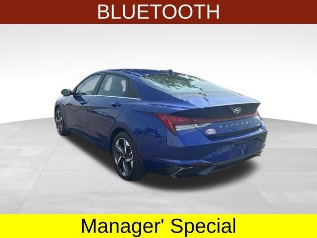 Hyundai Elantra  2023