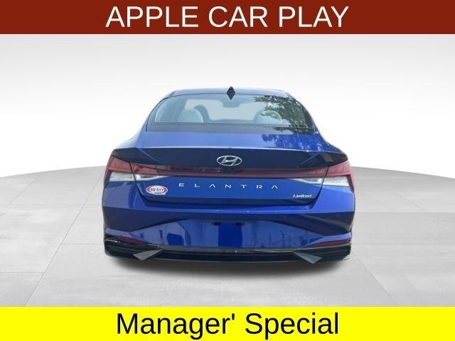 Hyundai Elantra  2023