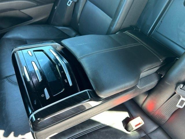 Cadillac XTS  2016
