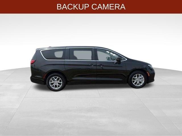 Chrysler Pacifica  2023