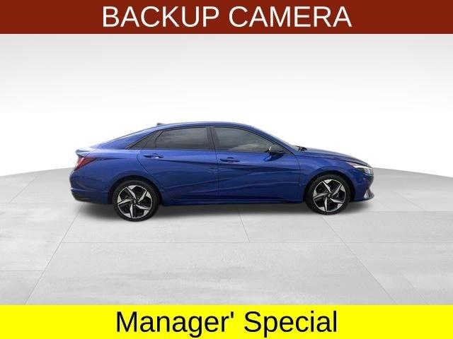 Hyundai Elantra  2023