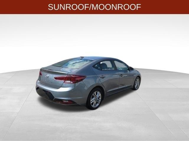 Hyundai Elantra  2019