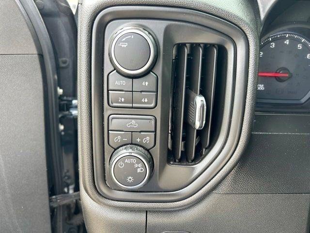Chevrolet Silverado 1500  2020