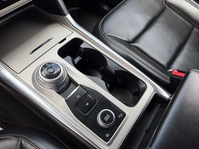Ford Explorer XLT 4WD 2022