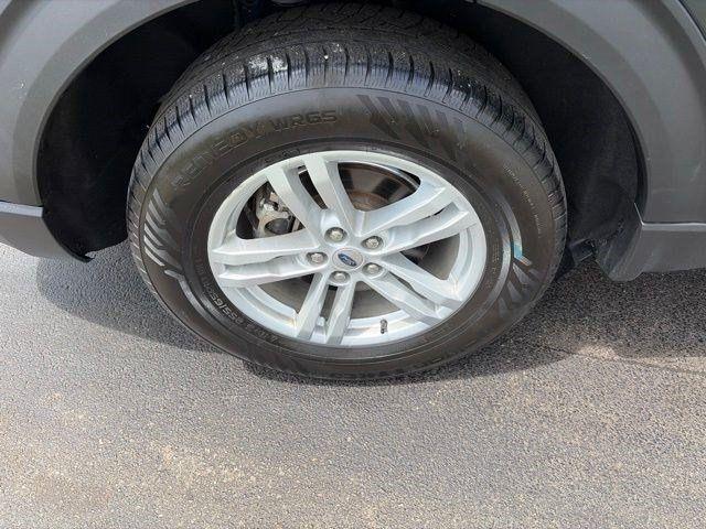 Ford Explorer XLT 4WD 2022