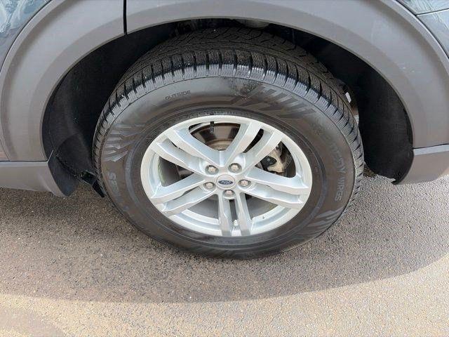 Ford Explorer XLT 4WD 2022