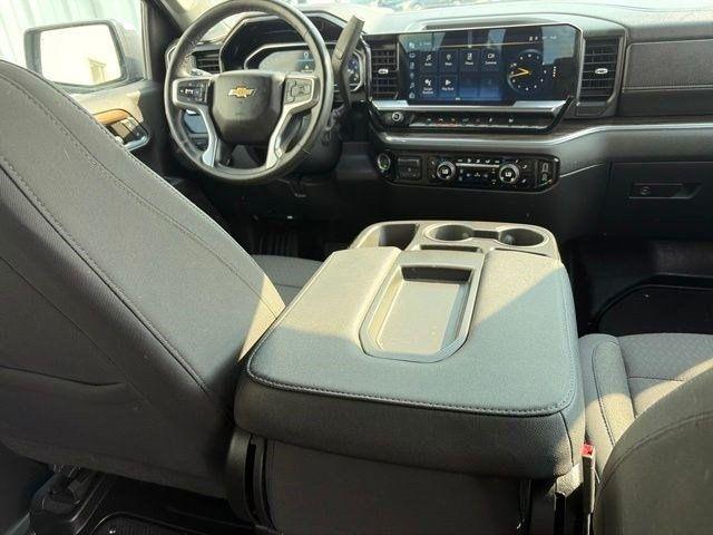 Chevrolet Silverado 1500  2023