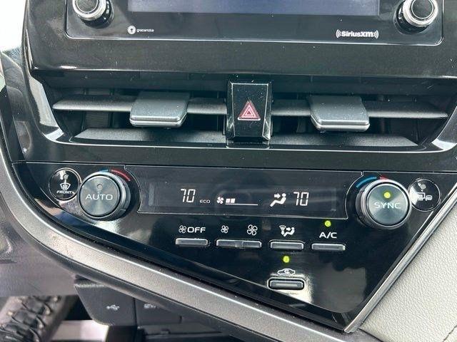 Toyota Camry  2024