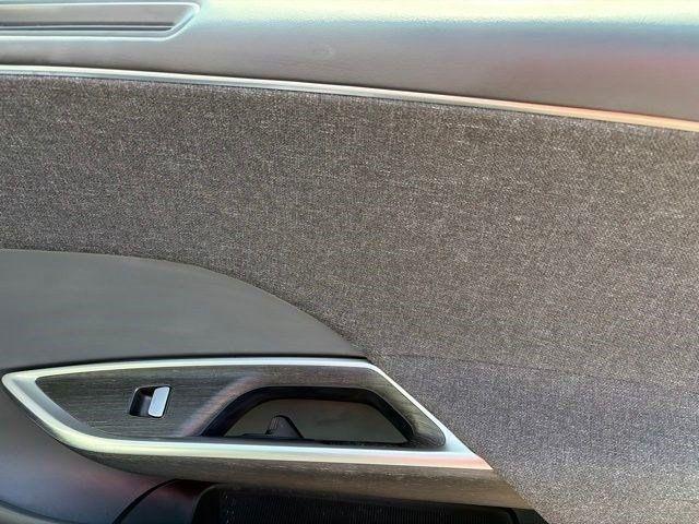 Lucid Air  2024