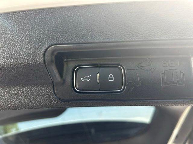 Ford Explorer  2023