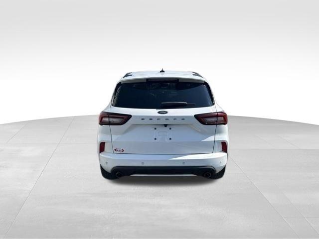 Ford Escape  2023